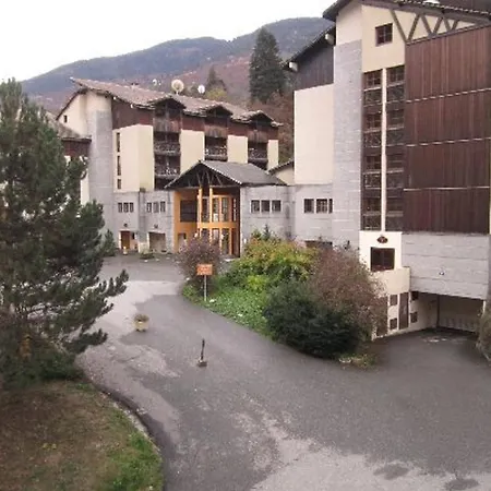 à Avec Wifi Et Parking, Animaux Acceptés - Fr-1-512-245 Brides-les-Bains